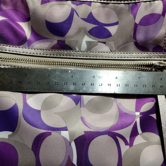 Coach Daisy Kaleidoscope Print Convertible Hobo Bag - Picture 5 of 8